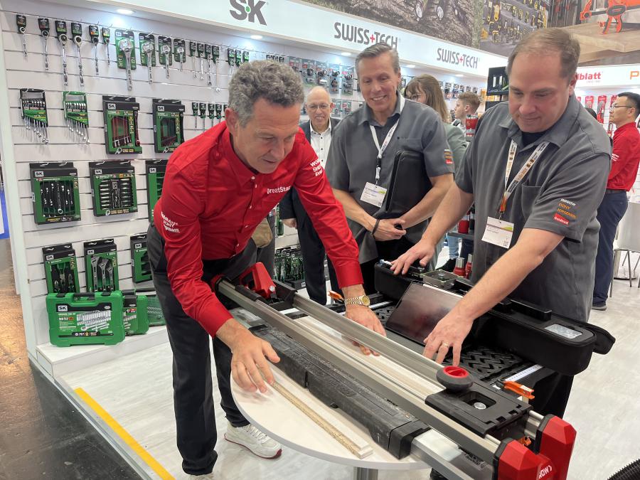 1709629335284727180B.jpg IMG_5788.HEIC.JPG