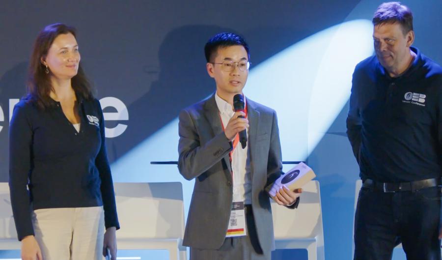 1716355487842496hpEF.jpg 3.jpg