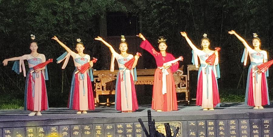 1719472043536212F4E4.jpeg 1.jpeg